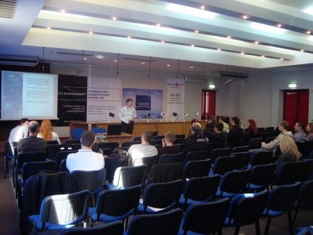  После этого доклада, Ивана Сопильняка завалили провокационными вопросами