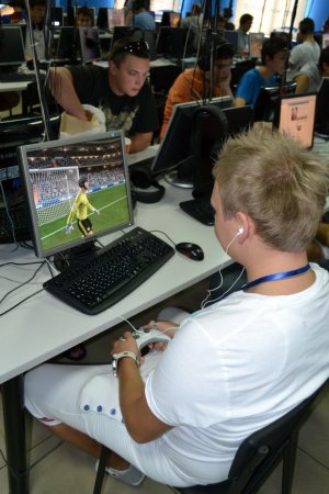 Киевские отборочные игры WCG 2011 Ukraine - репортаж, результаты