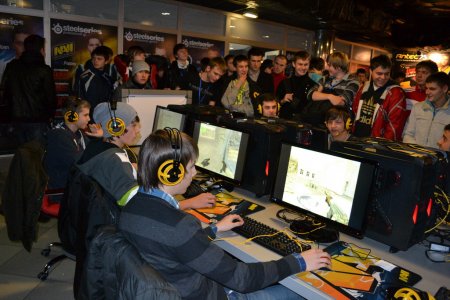CyberFest 2011 - репортаж от GameWay